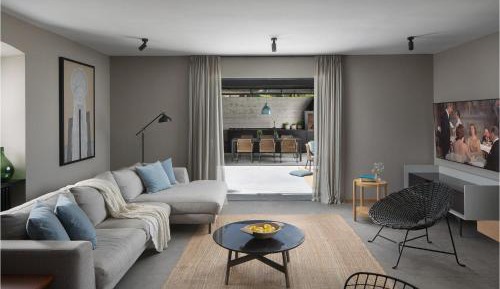 Two-Bedroom Holiday Home