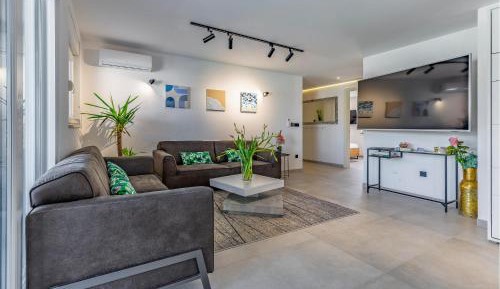 Three-Bedroom Vacation Home 