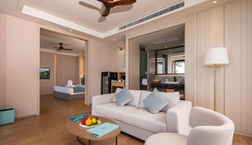 Panoramic Signature Sunrise Villa (Ground  Floor)