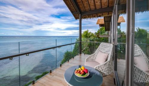 Panoramic Signature Sunrise Villa (Top Floor)