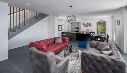 Four-Bedroom Vacation Home