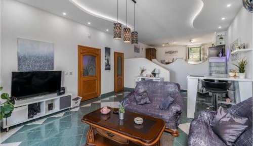 Four-Bedroom Vacation Home