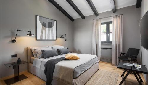 Three-Bedroom Vacation Home 