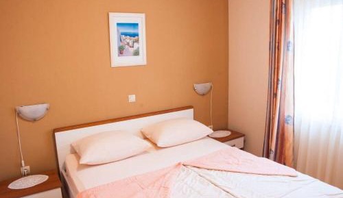 One-Bedroom Apartment - First Floor