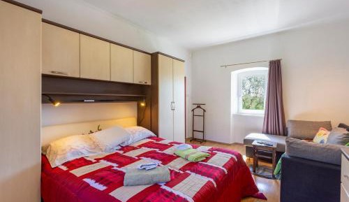 One-Bedroom Vacation Home