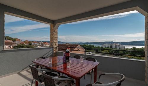 Two-Bedroom Apartment with Balcony