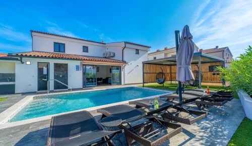 Villa with Private Pool