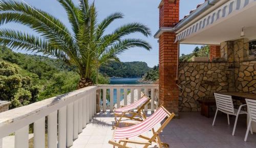 Three-Bedroom Vacation Home 