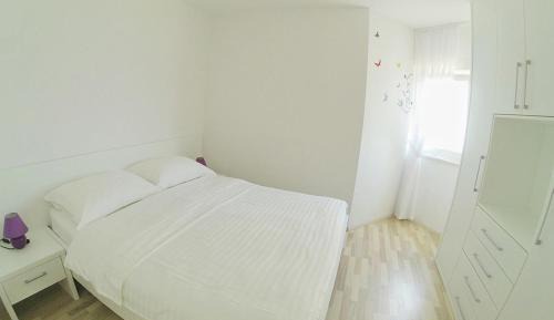 Two-Bedroom Apartment with Sea View