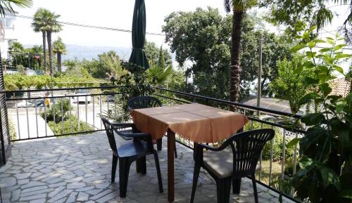 Apartment with Terrace