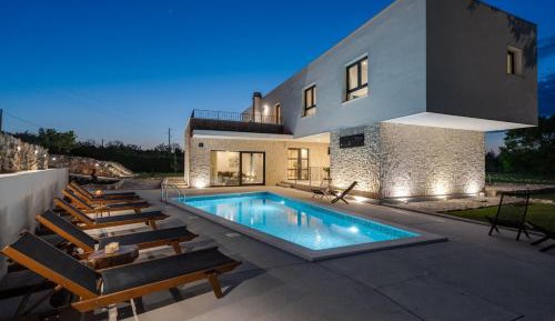Villa with Private Pool