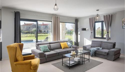 Four-Bedroom Vacation Home