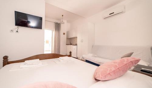Triple Room with Terrace