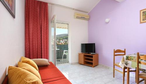 One-Bedroom Apartment with Balcony and Sea View