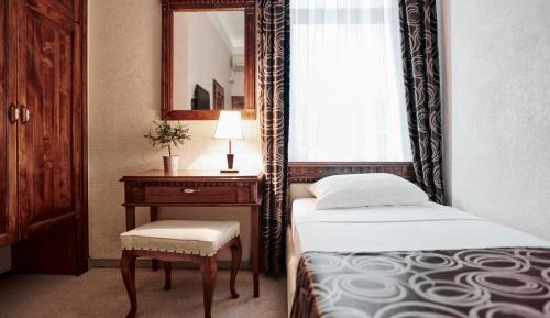 Economy Twin Room