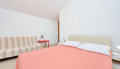One-Bedroom Apartment with Terrace and Sea View