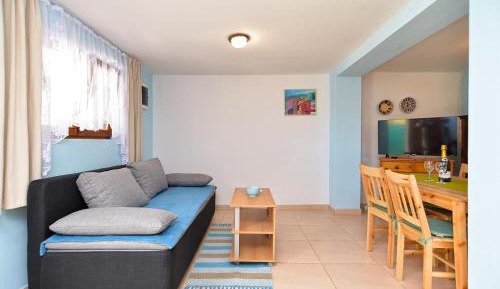 One-Bedroom Apartment with Terrace