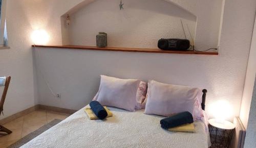 Studio with Terrace and Sea View