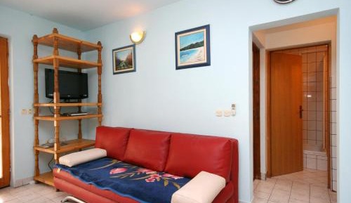 One-Bedroom Apartment with Terrace