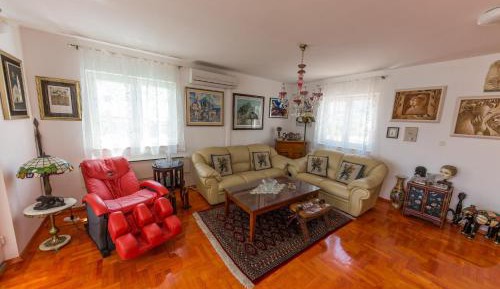 Two-Bedroom Apartment with Terrace and Sea View