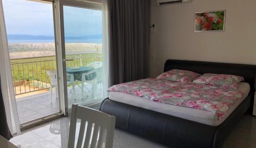 Studio with Sea View