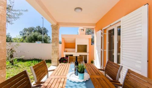 Three-Bedroom Vacation Home 