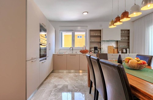 Krnica House | Viktoria by Interhome