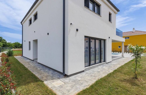 Krnica House | Viktoria by Interhome