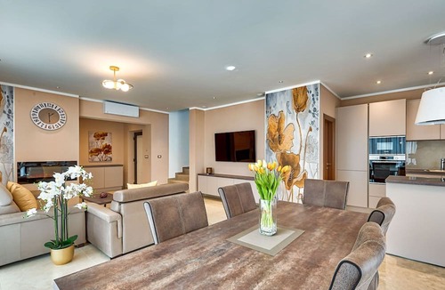 Brgod House | Villa Astrid 5 Sterne by Interhome
