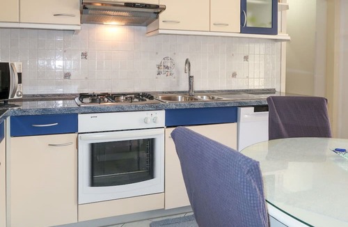 Duga Luka Apartment | Cosy apartment for 2 people with A/C, WIFI, TV and terrace
