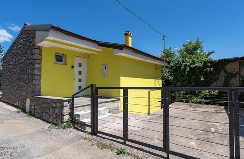 Opatija House | Cozy house with jaccuzzi and barbecue