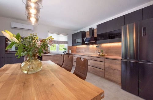 Rukavac House | Wonderful private villa for 8 guests with private pool, A/C, WIFI, TV and terrace
