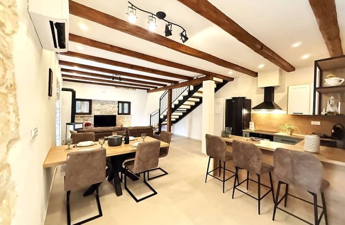 Prodol Villa | Beautiful private villa for 4 people with WIFI, A/C and patio