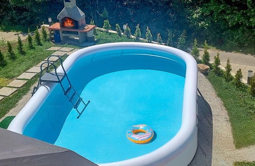 Brod Moravice House | Private Villa with A/C, private pool, WIFI, hot tub, TV, terrace, pets allowed, panoramic view
