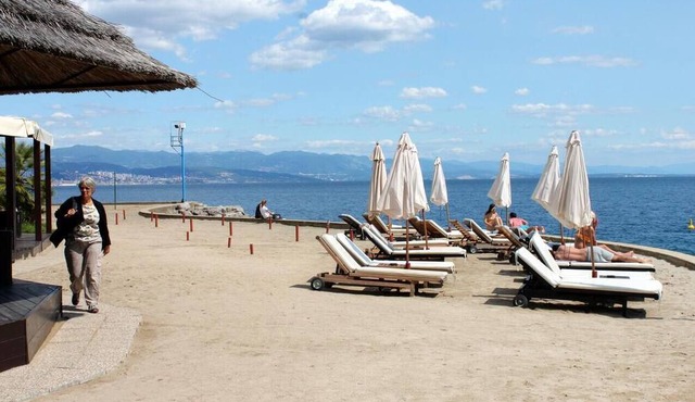 Three bedroom apartment with balcony and sea view Veprinac, Opatija (A-22254-b)