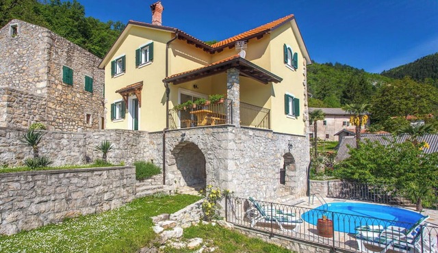 Wonderful private villa with A/C, WIFI, private pool, TV, terrace, pets allowed and panoramic view