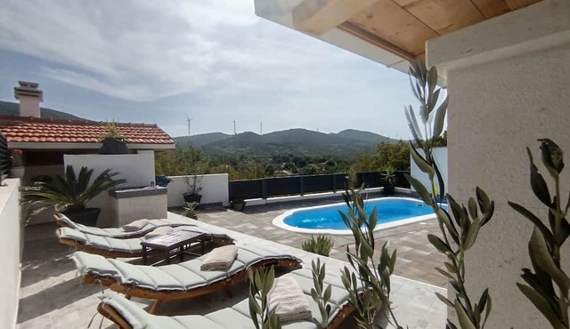 "Ferienhaus Luce" - privater Pool by Interhome